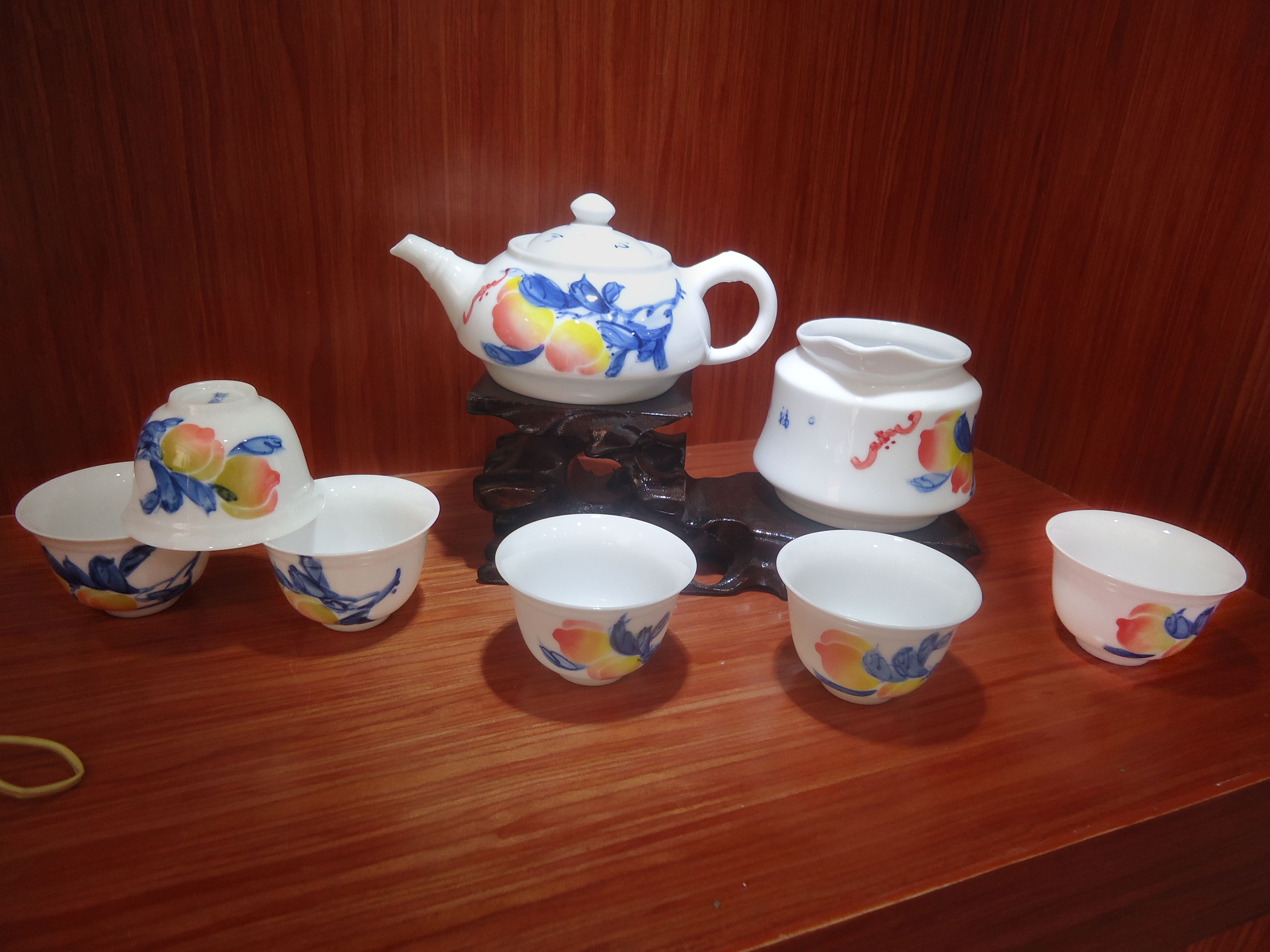 陶瓷茶具大香蕉手机视频
